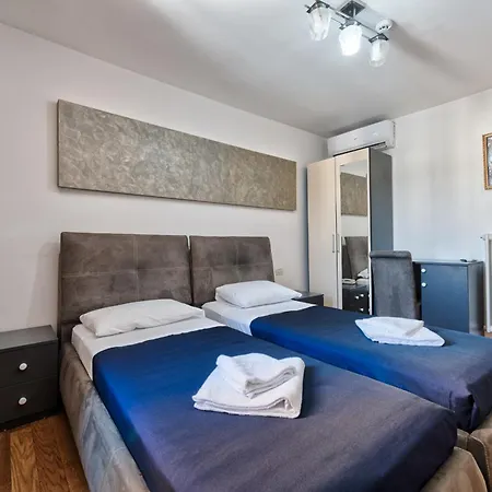Trieste Otel Mestre
