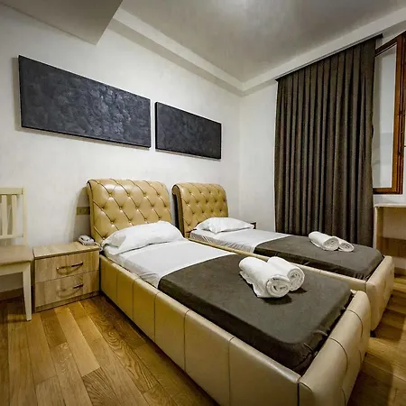 Trieste Otel
