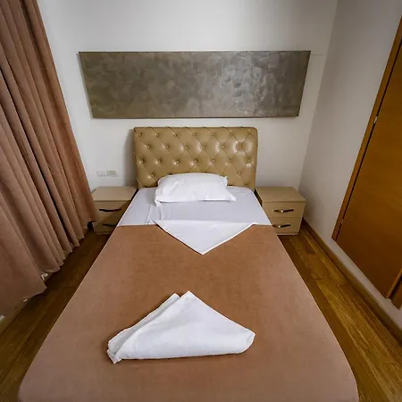 Trieste Otel Mestre