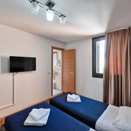 Hotel Trieste 3*