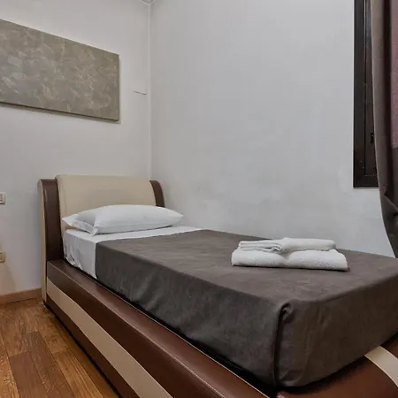 Trieste Szálloda 3*